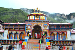 Badrinath_Temple_front_view