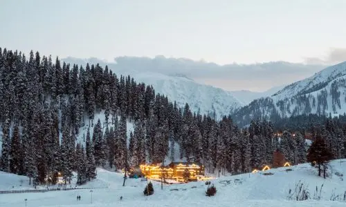Gulmarg India Tour Package from USA (1)